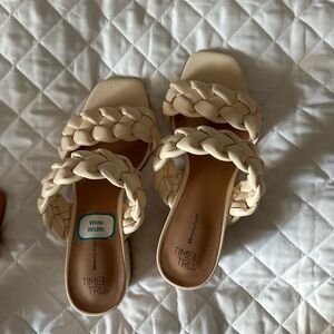 White braided heals!